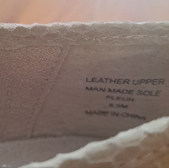 New Jeffrey Campbell Fleur De Lis Faux Snakeskin Leather Ballet Flats Si… - Picture 8 of 8